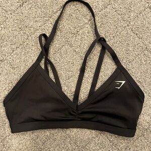 Black sports bra